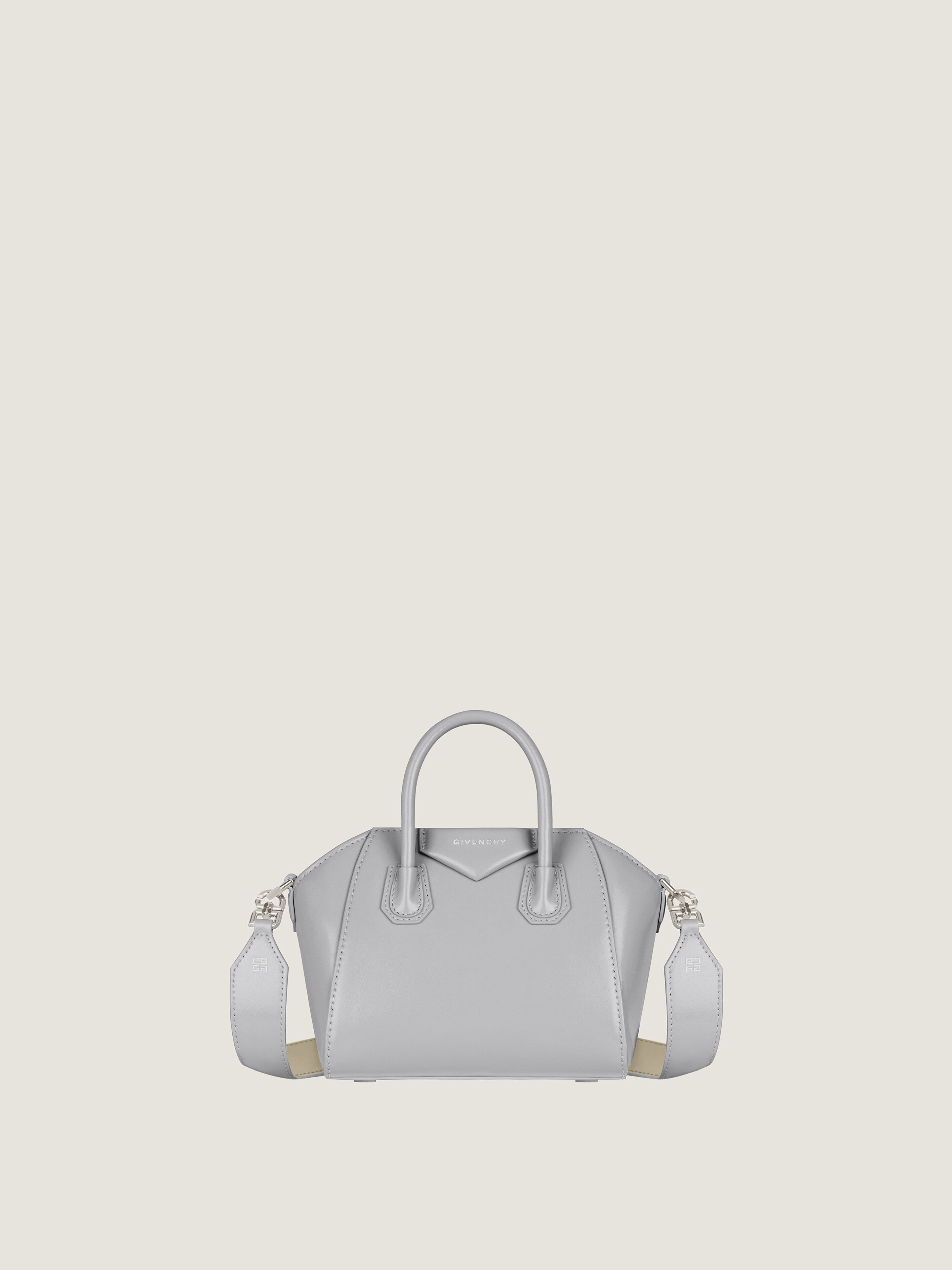 Antigona Toy bag in Box leather